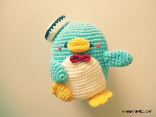 sanrio blue penguin amigurumei crochet
